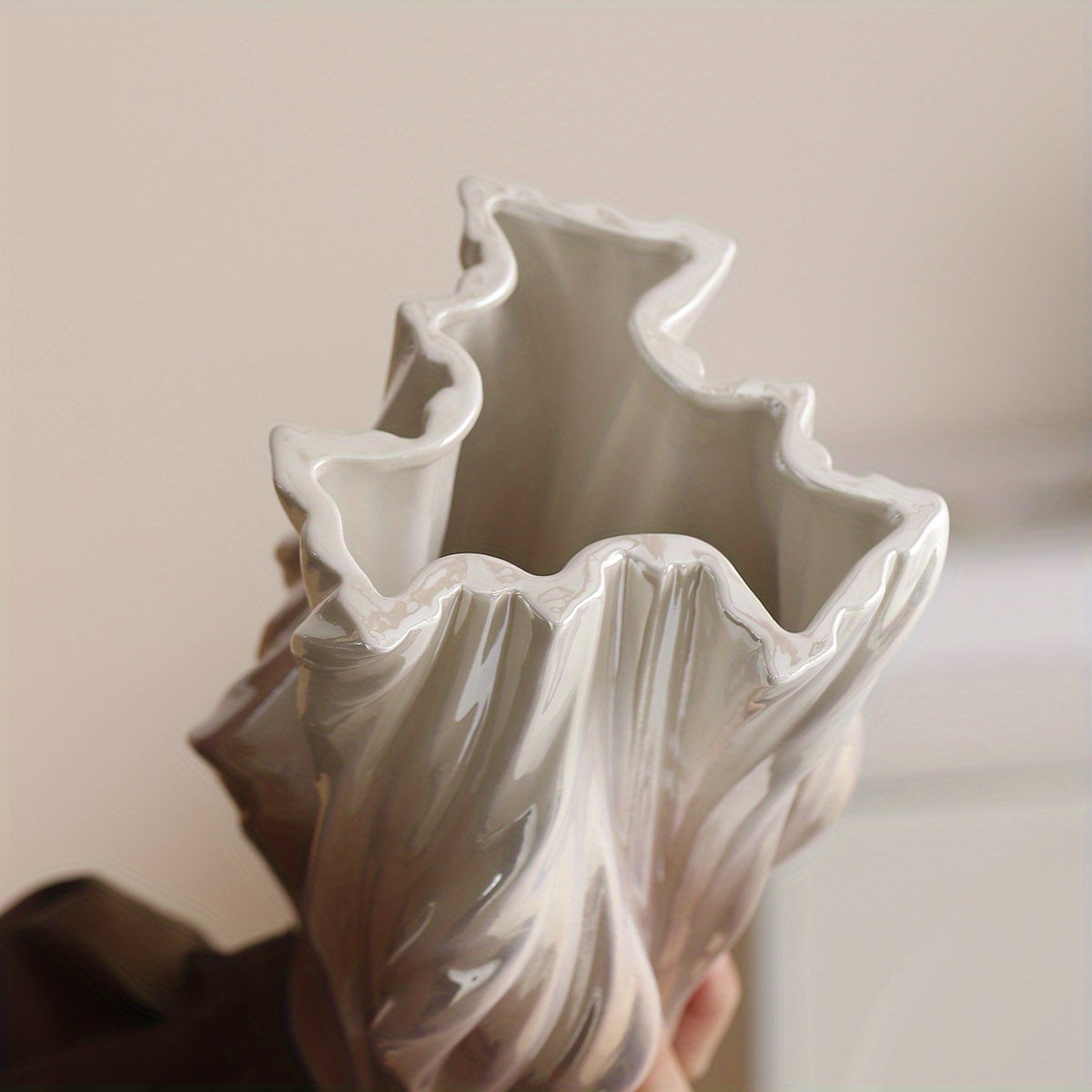 1pc Ceramic Vase - Modern Aesthetic Vase with Texture, Perfect for Home Decor, Home Decoration Vase | Textured Ceramic Vase | Decorative Vase Set, Ceramic Vase Decor