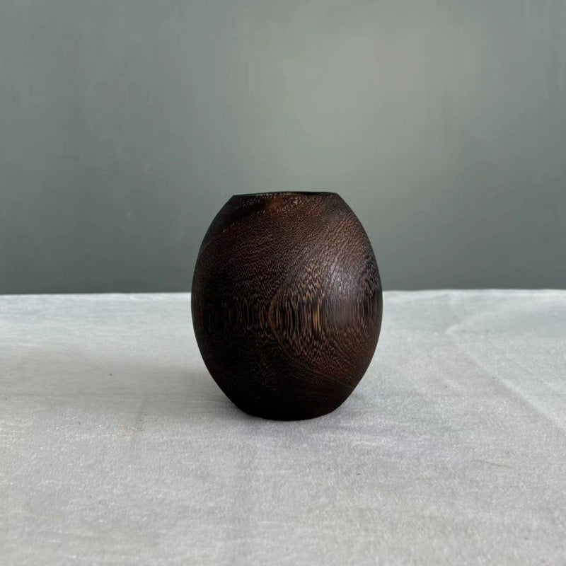 1pc.This wooden, oval-shaped vintage  vase serves as a decorative piece for home or office, enhancing the ambiance of any space while providing an artistic touch for floral arranSynthetic Gemstoneents.
