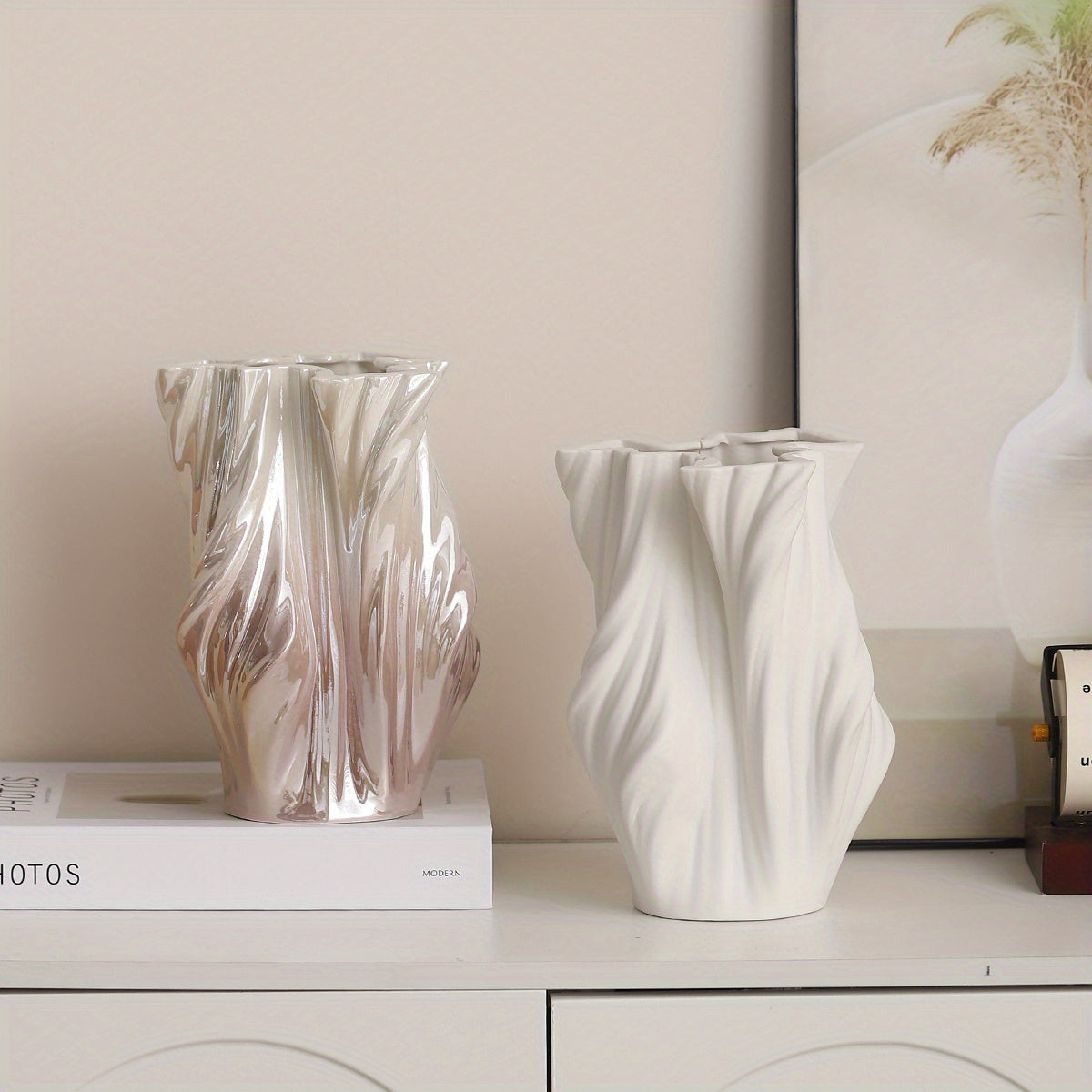 1pc Ceramic Vase - Modern Aesthetic Vase with Texture, Perfect for Home Decor, Home Decoration Vase | Textured Ceramic Vase | Decorative Vase Set, Ceramic Vase Decor